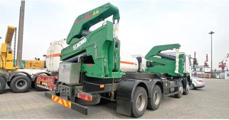 20 Ft Side Loader Truck Ready Ship to Namibia
